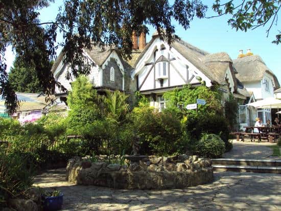 beautiful vernon cottage